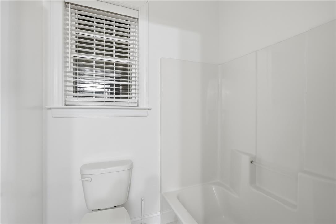 55 Island Court Property Photo 32