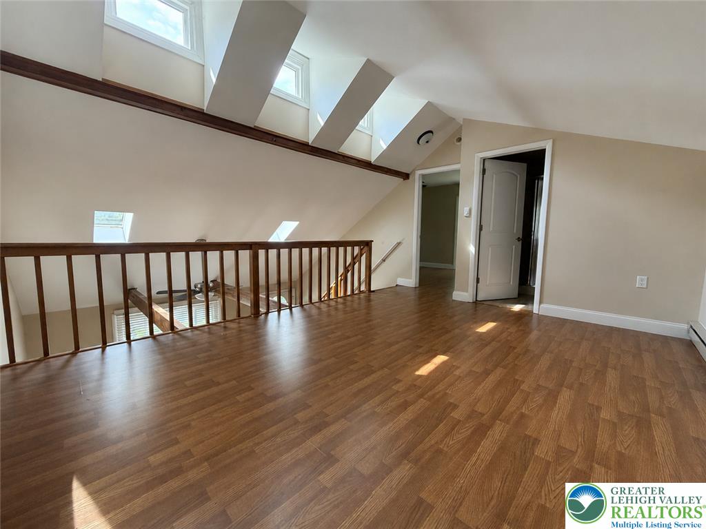 854 Lower Mountain Drive Property Photo 11