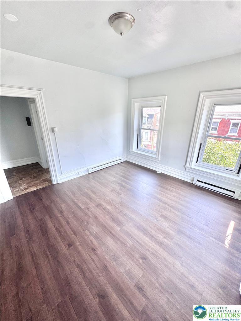 122 North 8th Street C Property Photo 4
