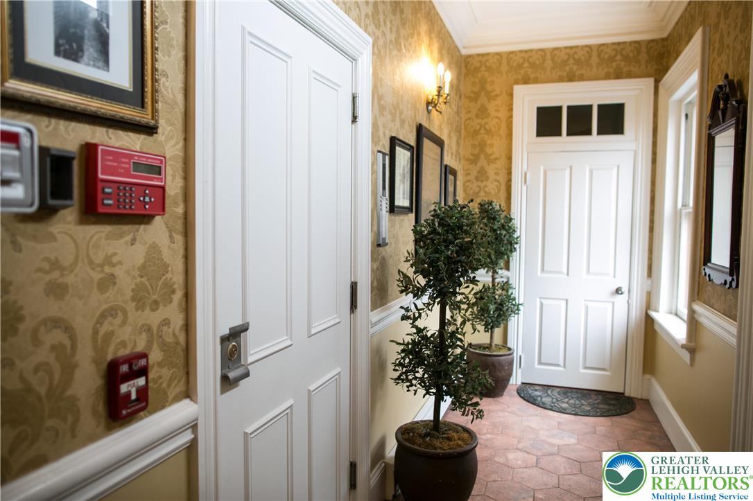 101 Northampton Street 5 Property Photo 5