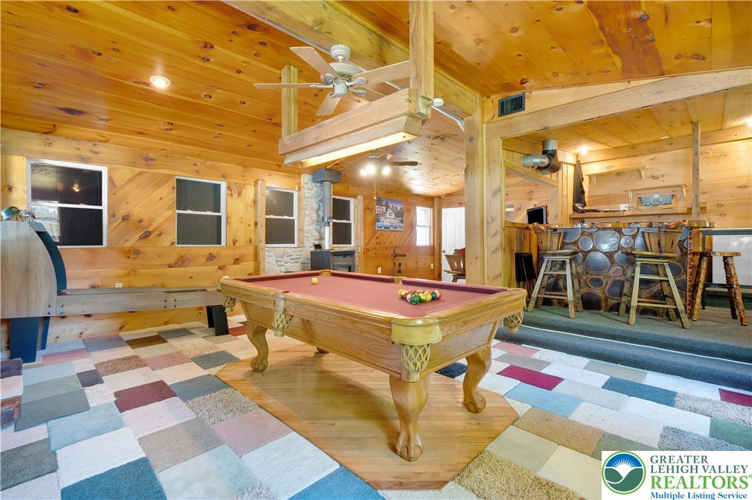 95 Young Street Property Photo 11