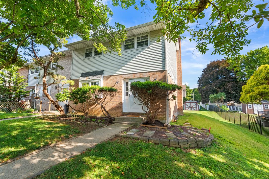 52 Willow Street