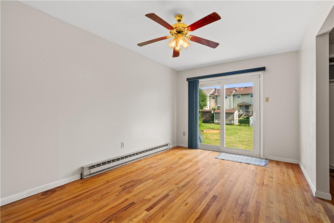 52 Willow Street Property Photo 13