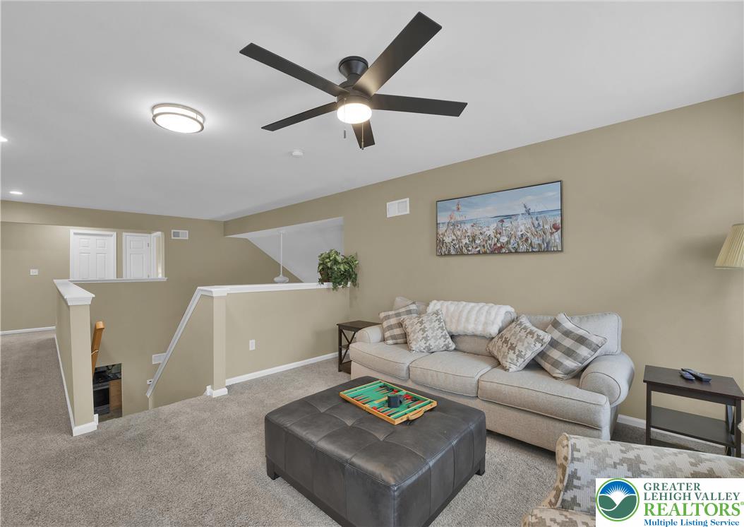 2184 Greenmeadow Drive Property Photo 22