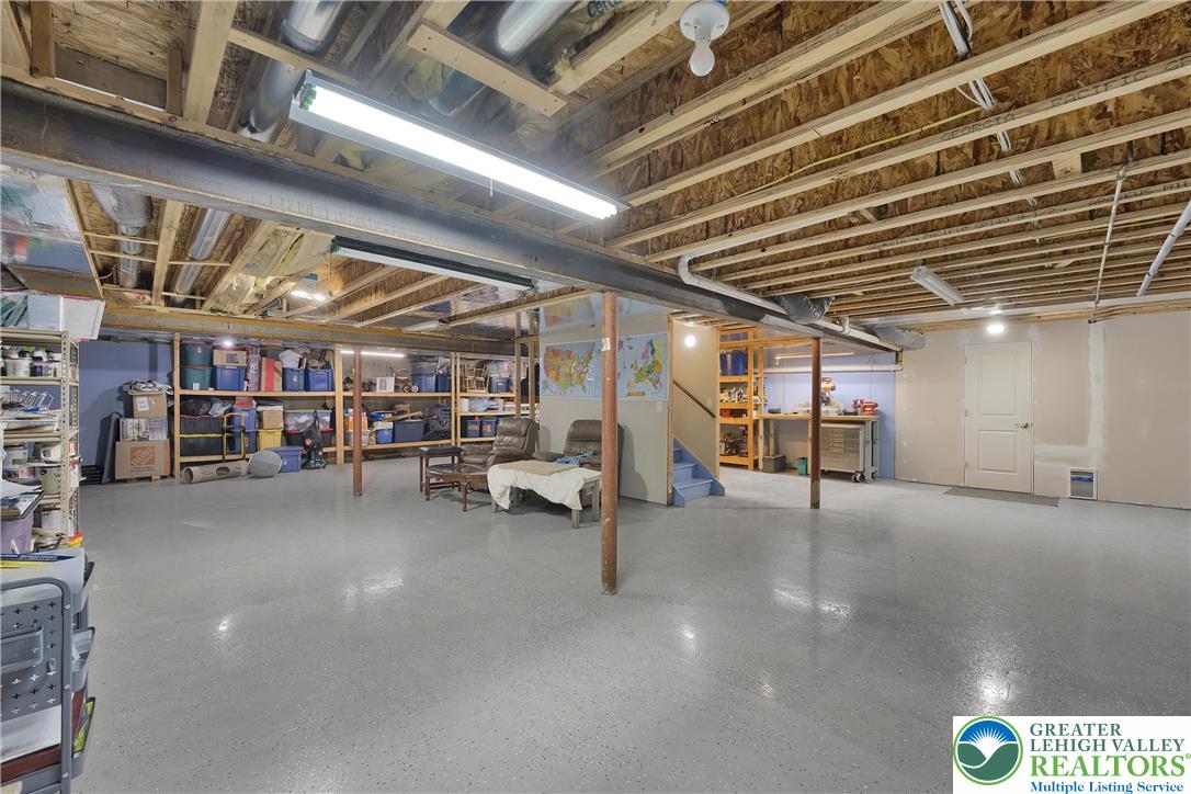 2184 Greenmeadow Drive Property Photo 29