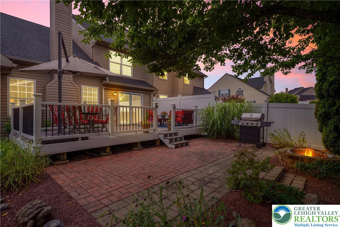 2184 Greenmeadow Drive Property Photo 37