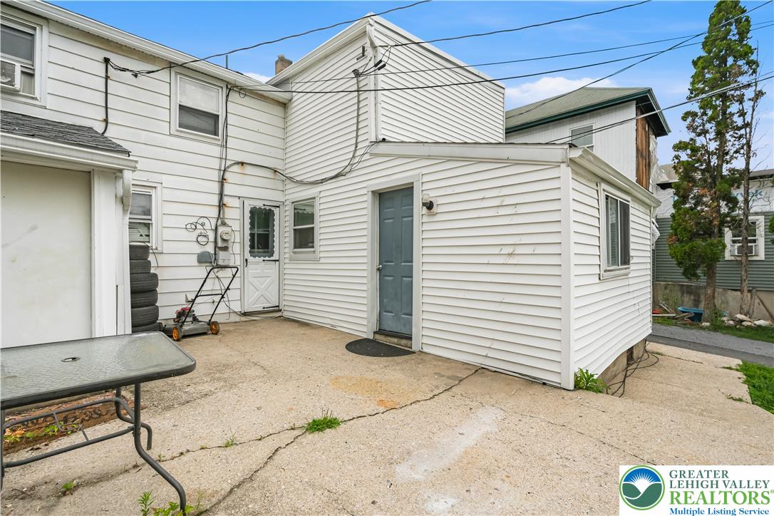 229 Main Street Property Photo 12