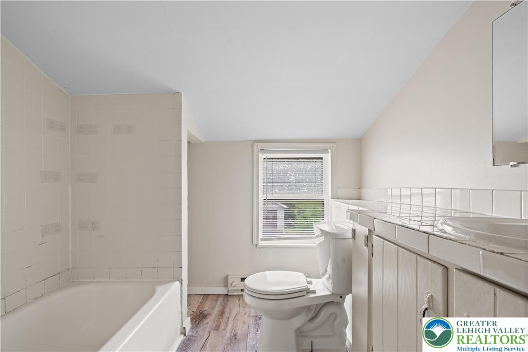 229 Main Street Property Photo 22