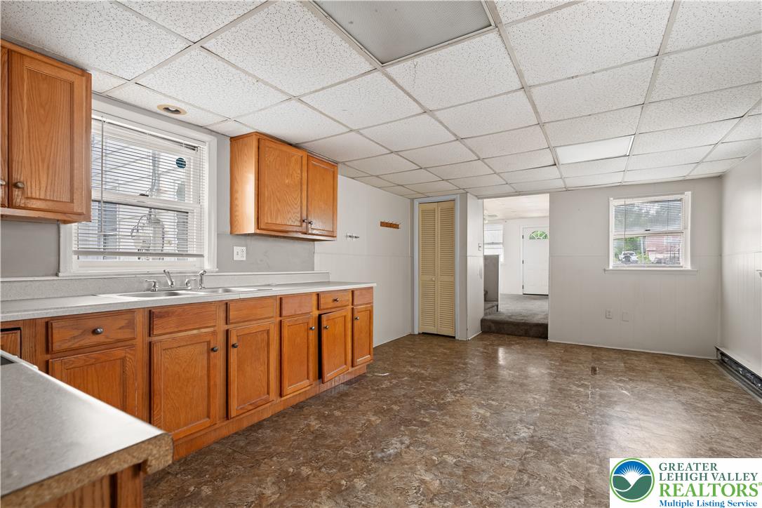 229 Main Street Property Photo 24