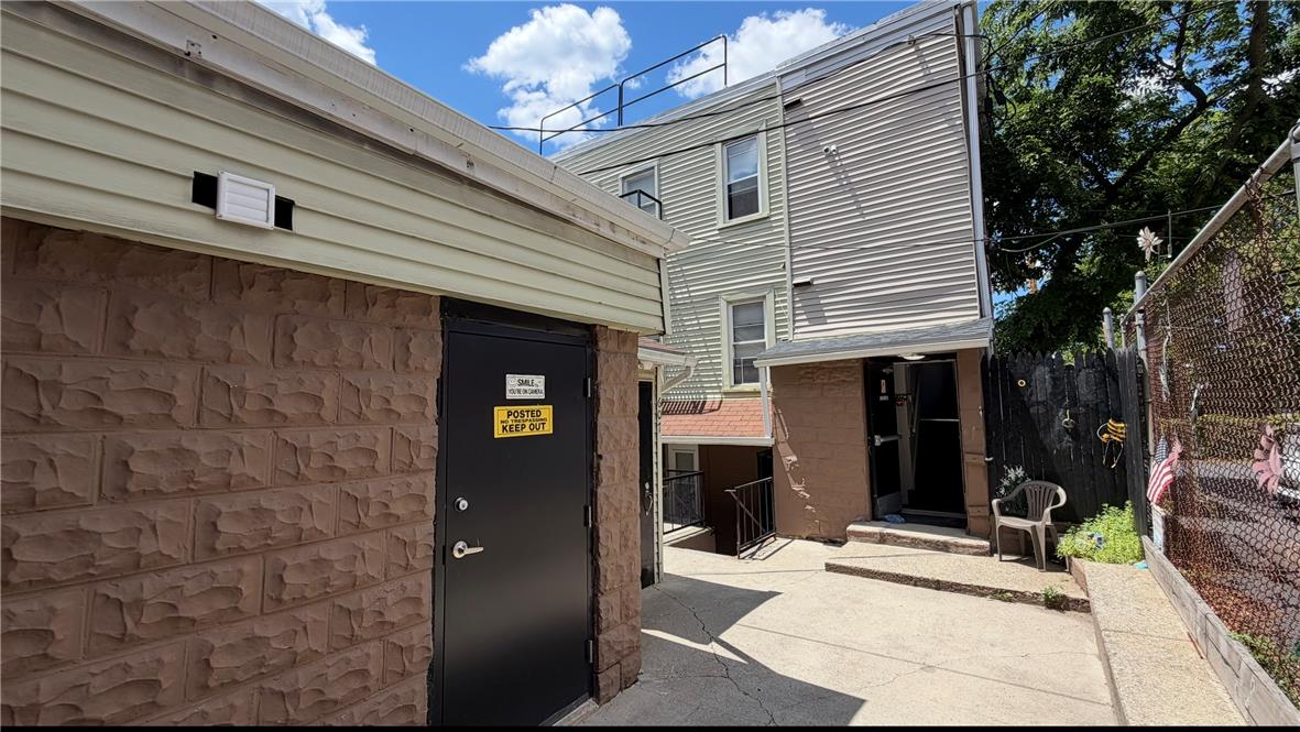 607 Northampton Street Property Photo 5