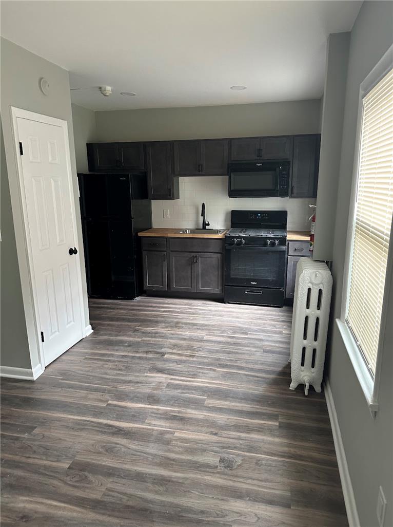 607 Northampton Street Property Photo 8