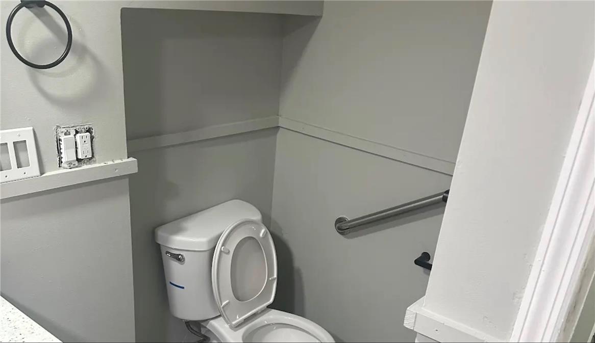 607 Northampton Street Property Photo 39