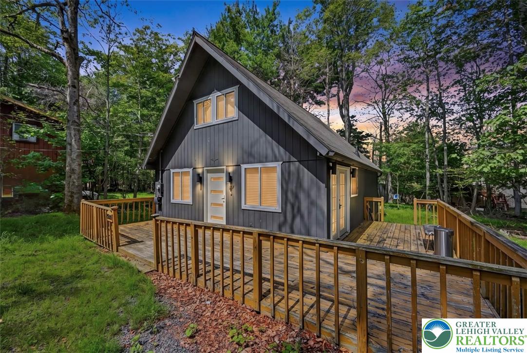 1717 Rolling Hills Drive Property Photo 1
