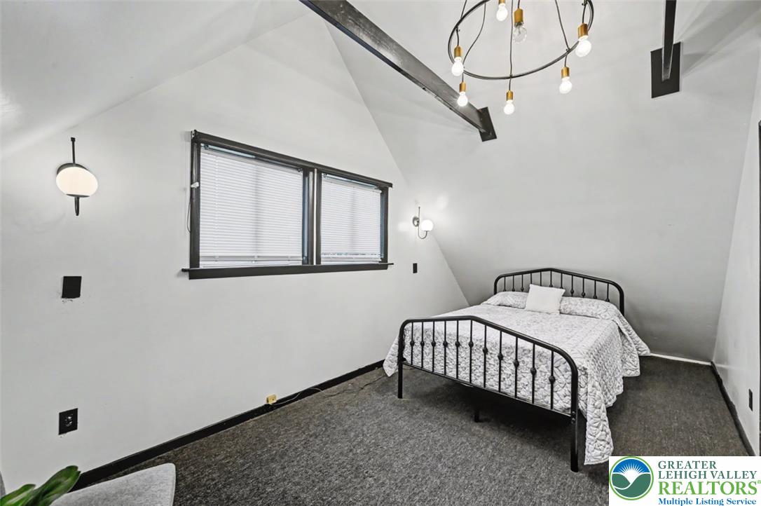 1717 Rolling Hills Drive Property Photo 39