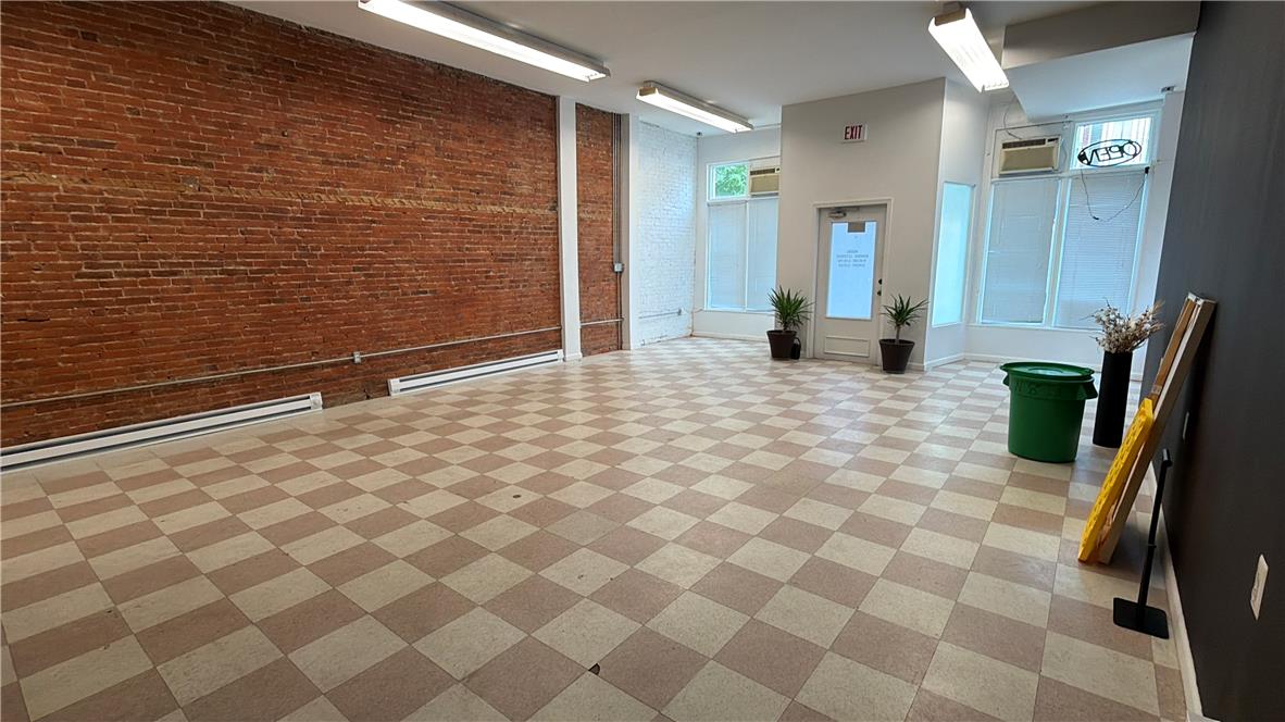 347 North 8th Street Property Photo 13