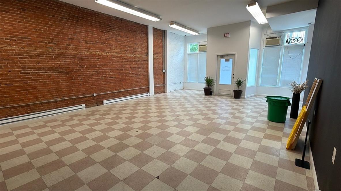 347 North 8th Street Property Photo 20