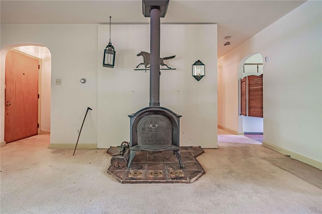 1055 Lehigh Parkway East Property Photo 10