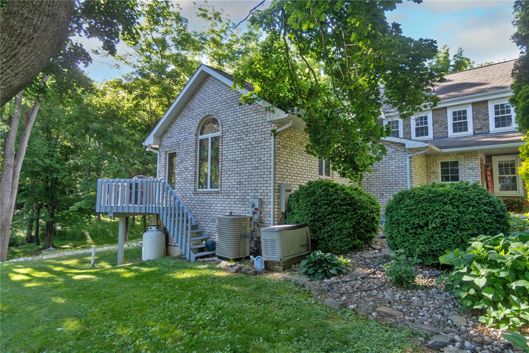 1325 Granger Road Property Photo 9