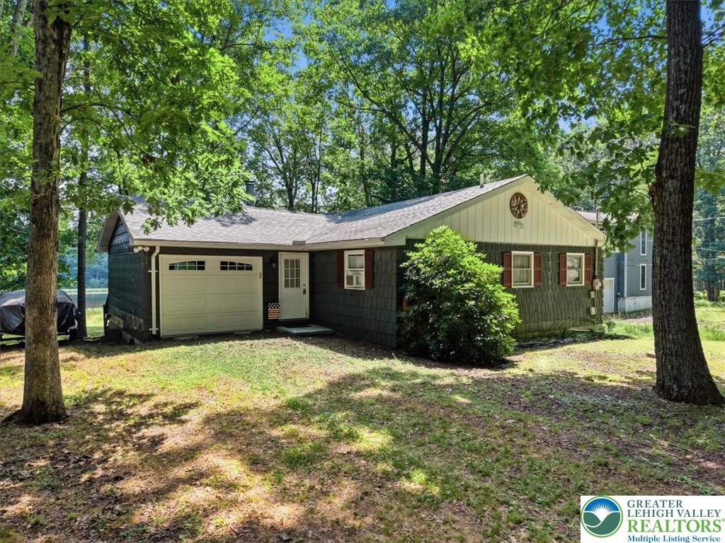 4203 Forest Drive Property Photo 1