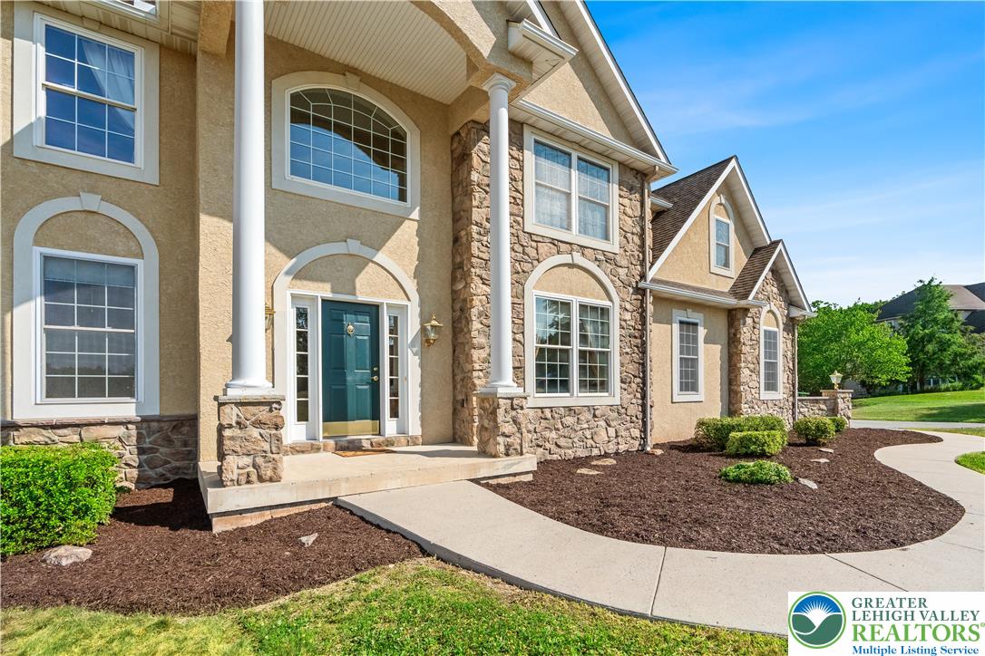 3940 Whitetail Court Property Photo 10