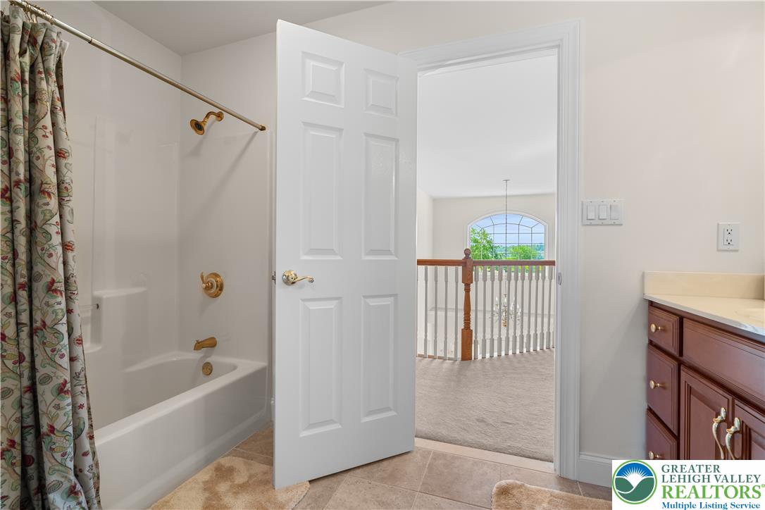 3940 Whitetail Court Property Photo 38