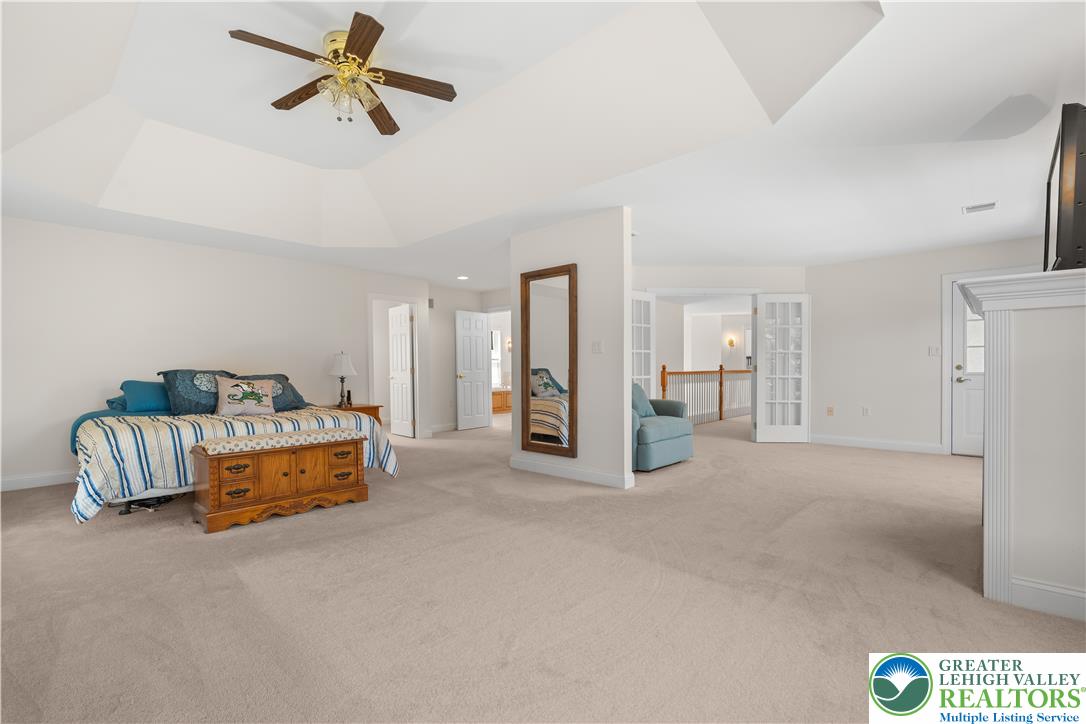 3940 Whitetail Court Property Photo 45