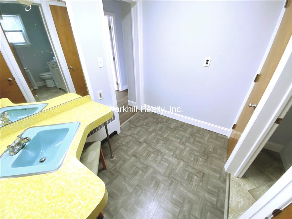 641 George Property Photo 11