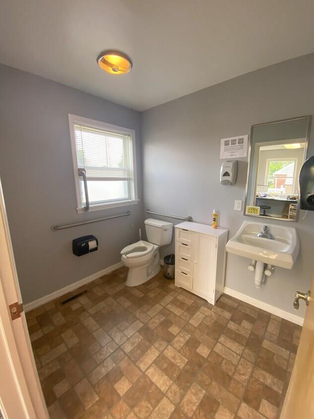 3103 West Emaus Avenue Property Photo 14