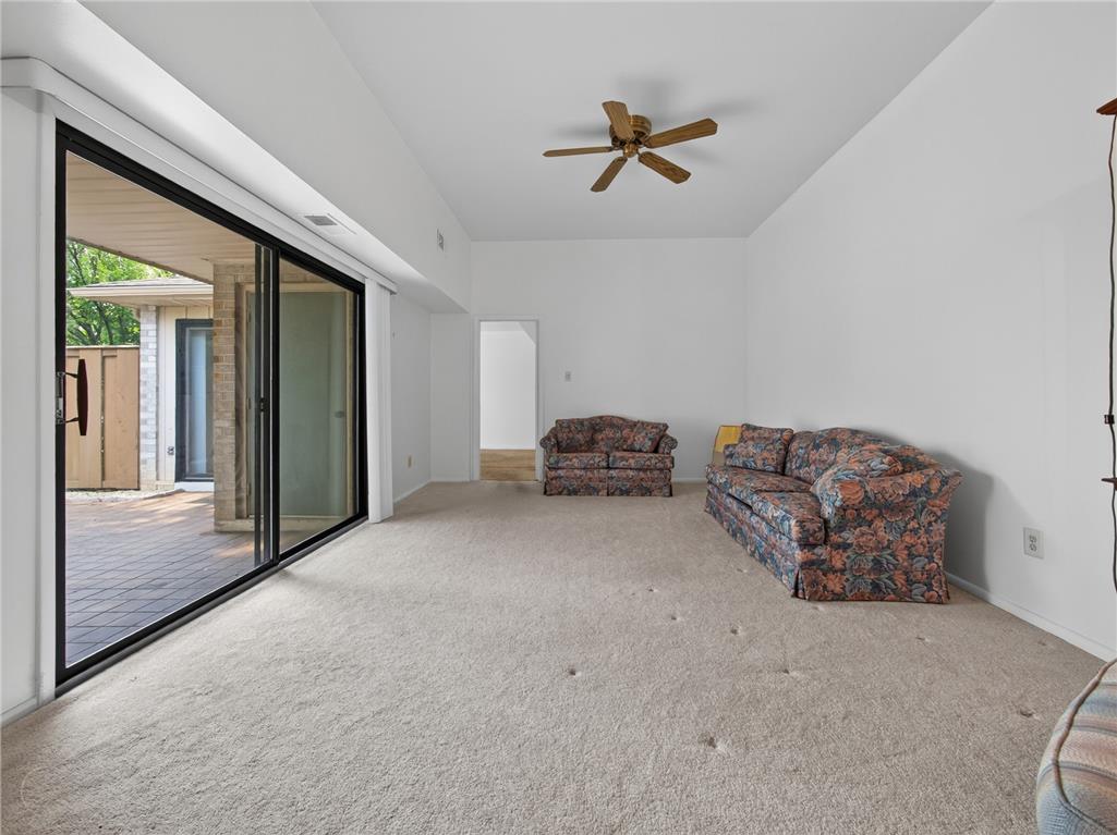 2822 Whitemarsh Place Property Photo 8
