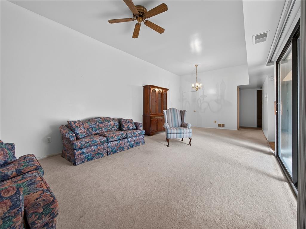 2822 Whitemarsh Place Property Photo 9
