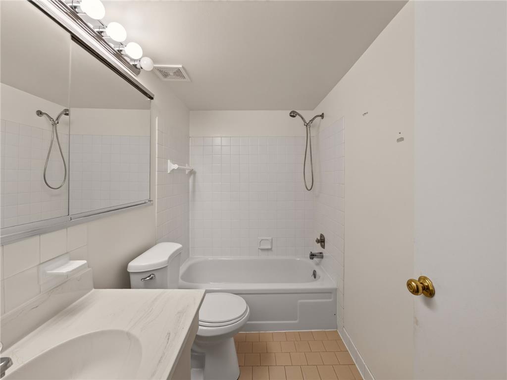 2822 Whitemarsh Place Property Photo 15