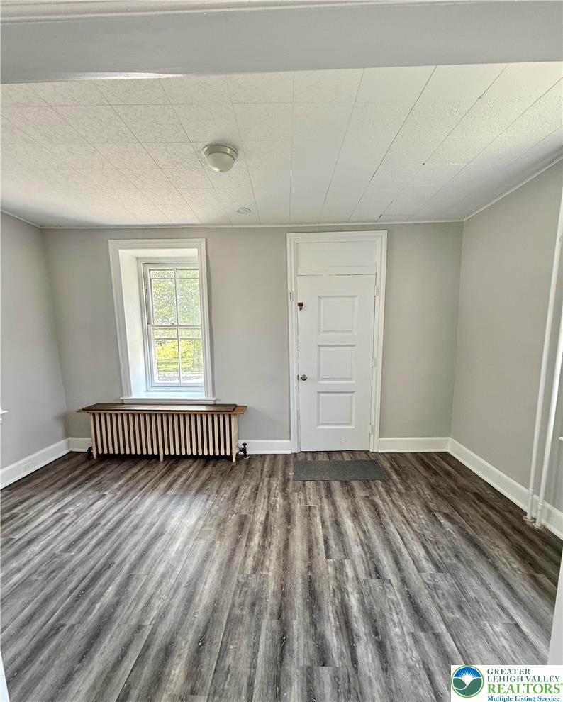 720 Park Street Property Photo 3