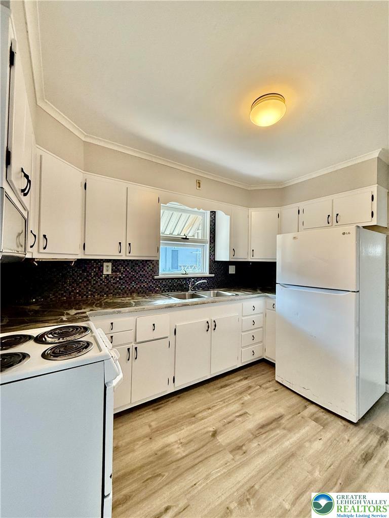 720 Park Street Property Photo 27