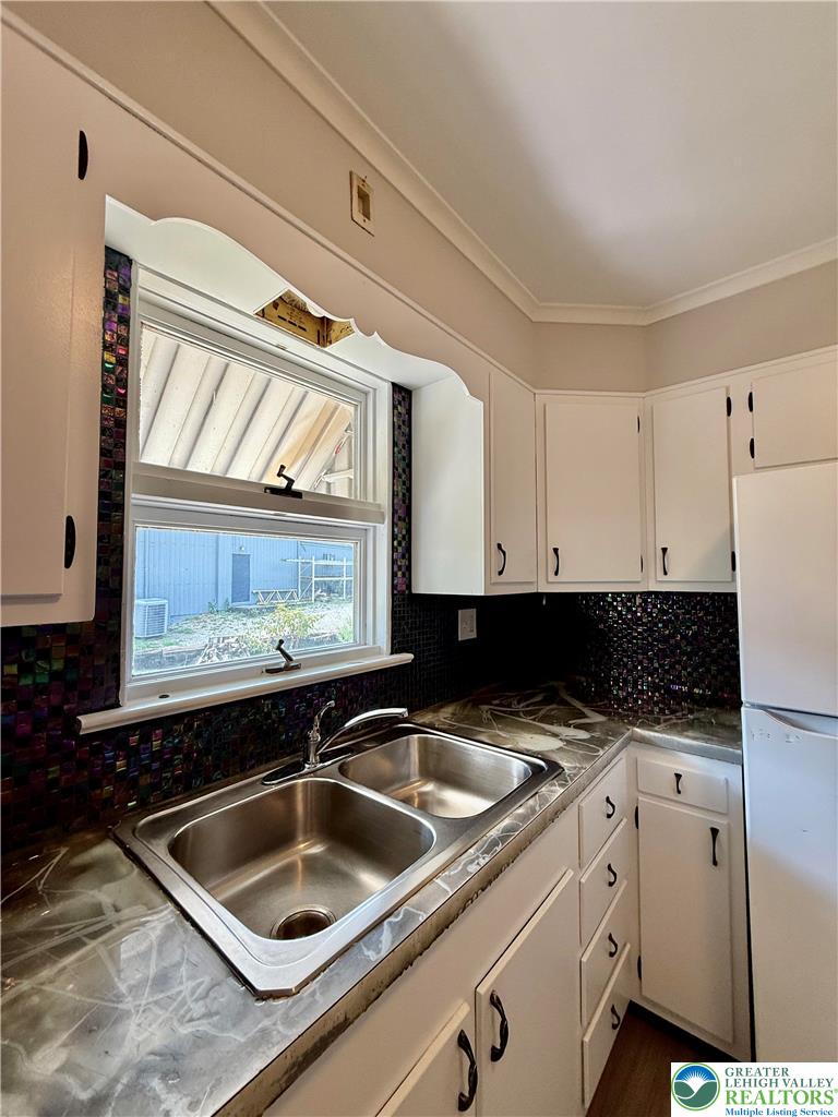 720 Park Street Property Photo 29