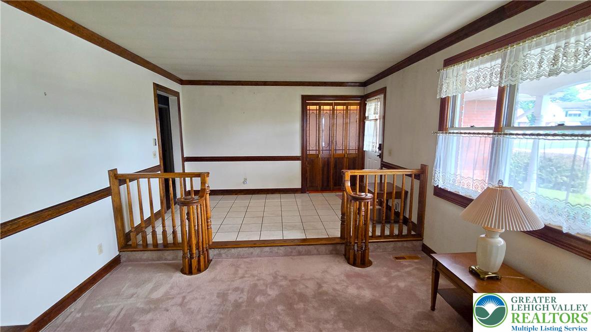 3203 Parkview Drive Property Photo 7