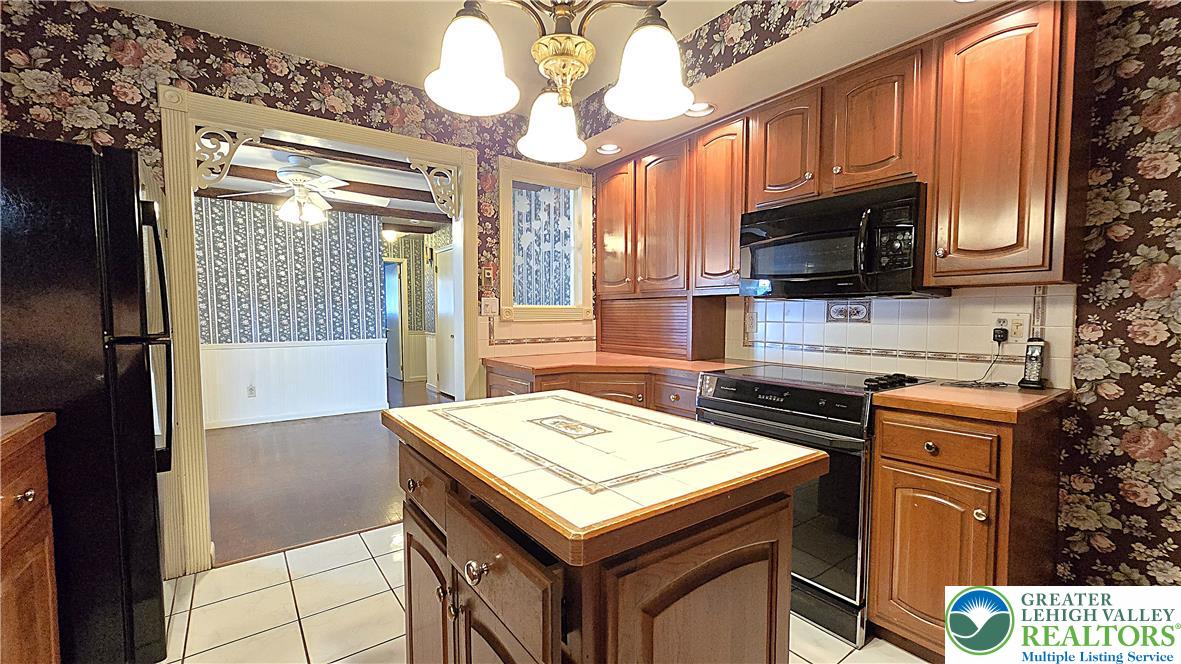 3203 Parkview Drive Property Photo 13