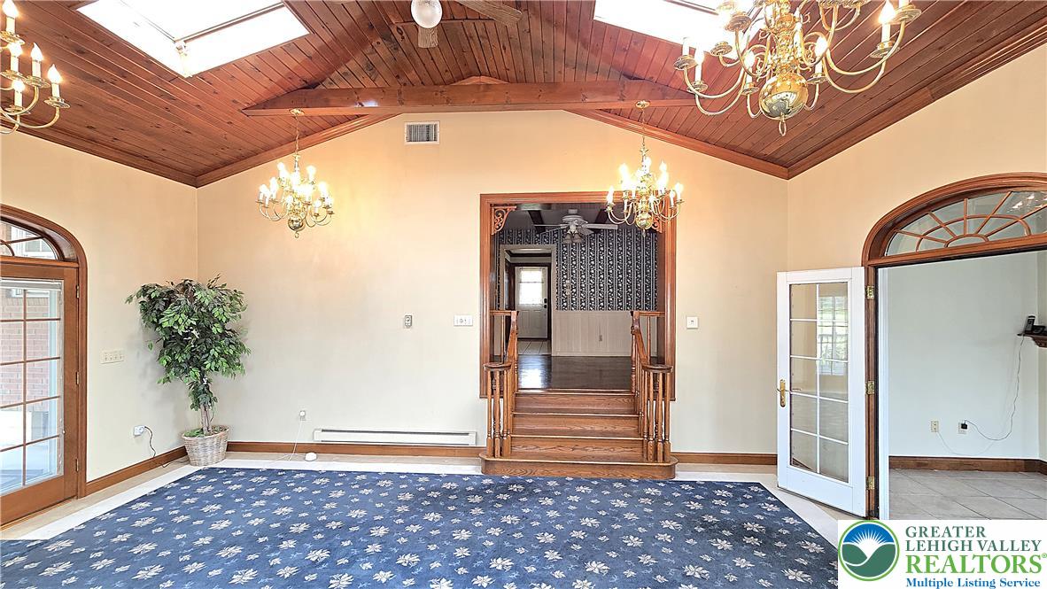 3203 Parkview Drive Property Photo 16