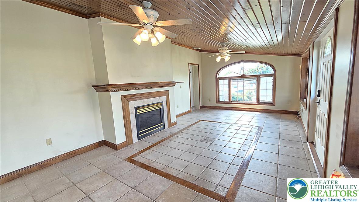 3203 Parkview Drive Property Photo 24