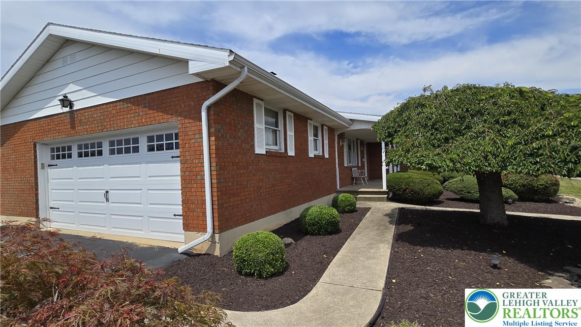 3203 Parkview Drive Property Photo 56