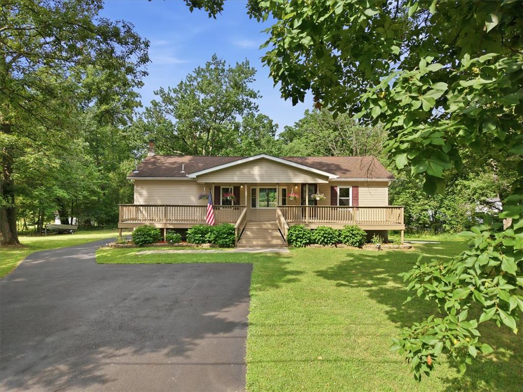 668 Abel Colony Road Property Photo 2