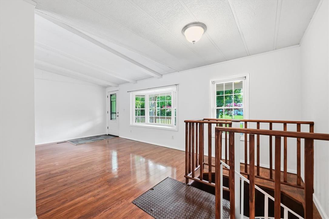 668 Abel Colony Road Property Photo 12