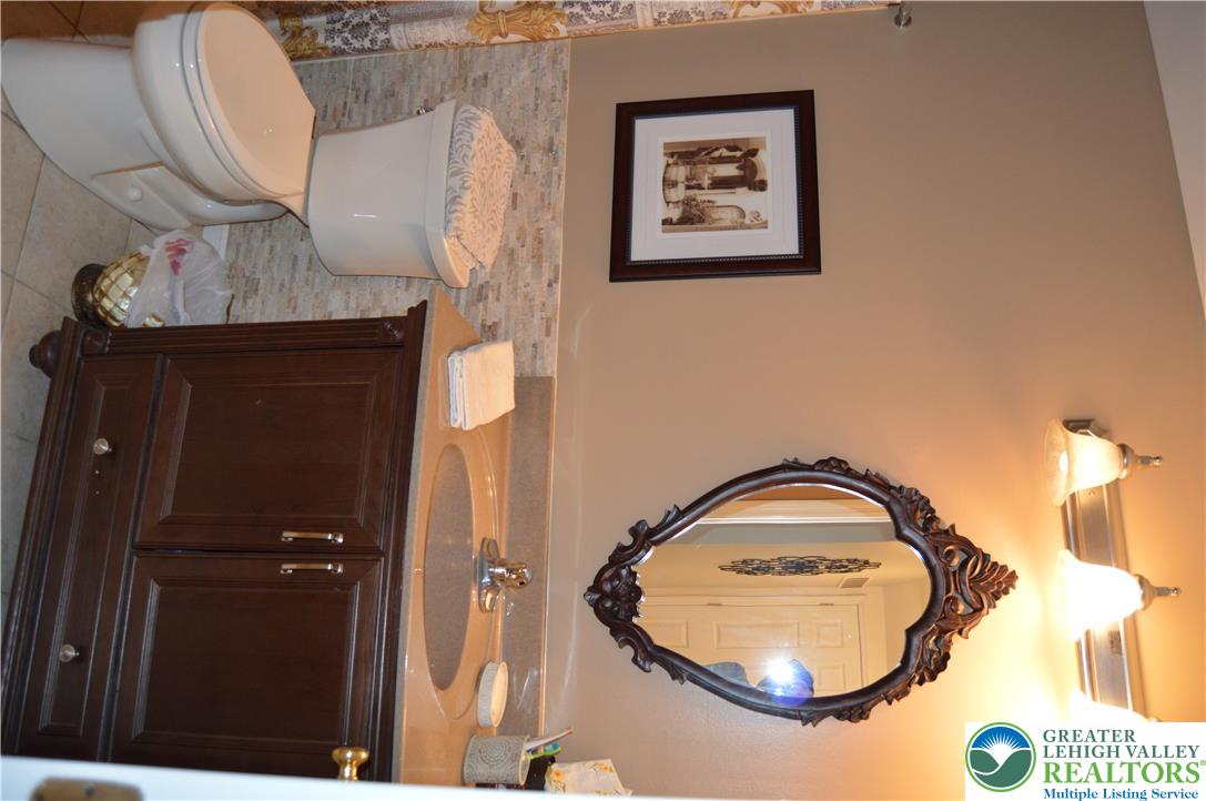 17 Tamarack Court Property Photo 17