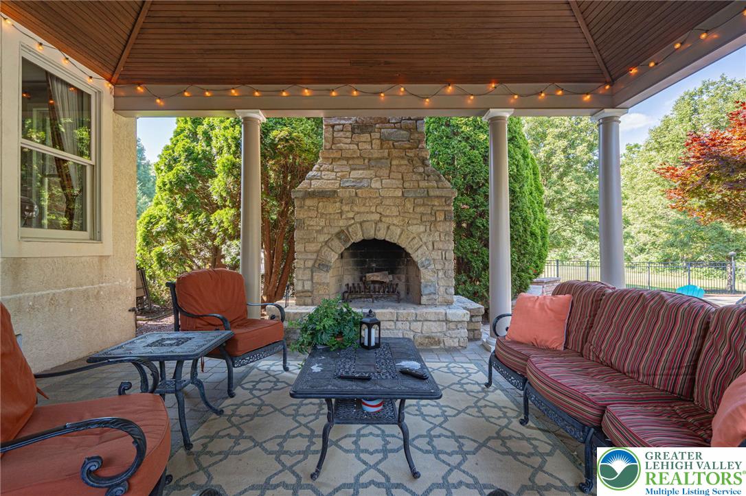 6301 Oakwood Circle Property Photo 37