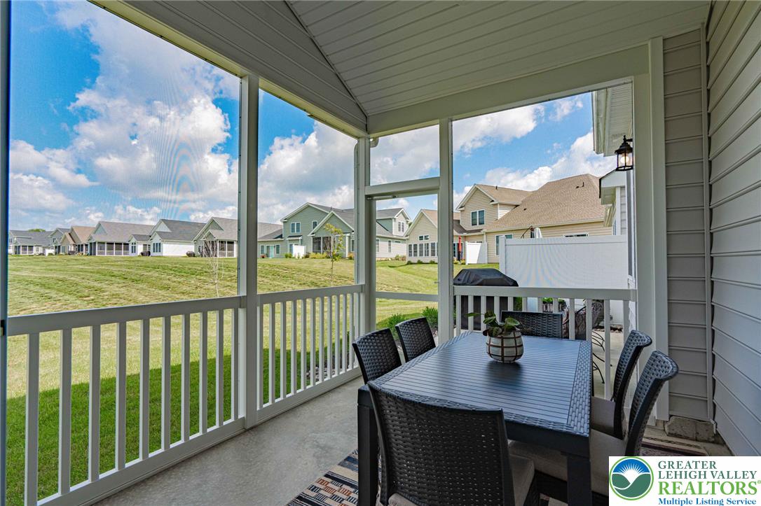 3715 Founders Xing Property Photo 13