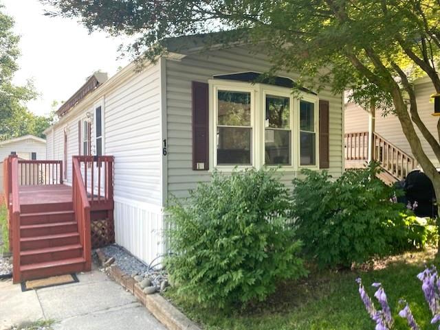 360 Delaware Drive 16 Property Photo 1