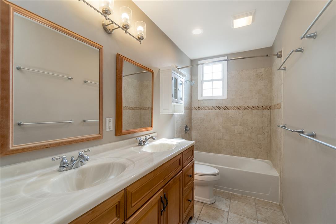 1105 Brentwood Avenue Property Photo 38