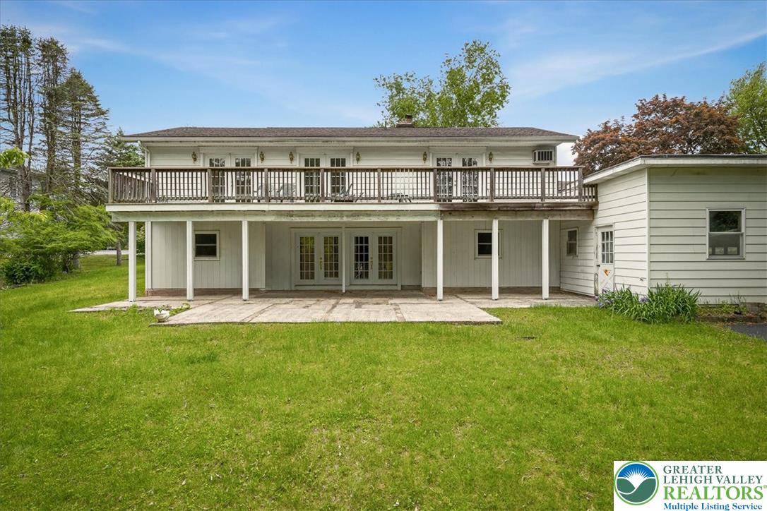 310 Albert Road Property Photo 4