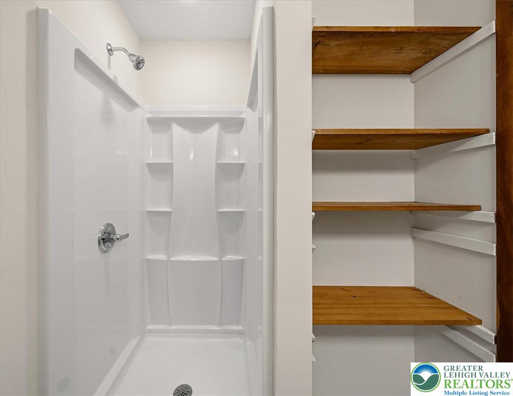 310 Albert Road Property Photo 25