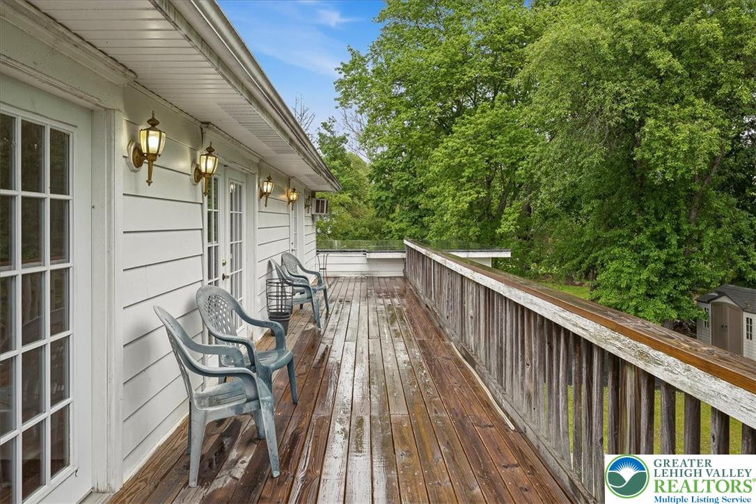 310 Albert Road Property Photo 26