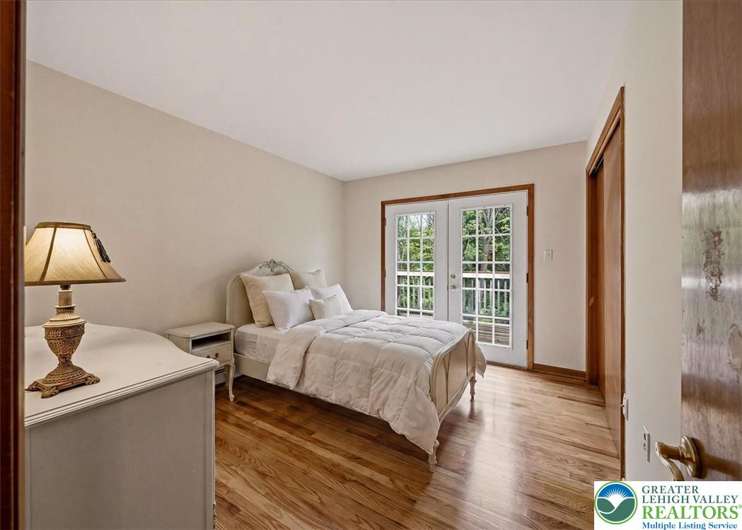 310 Albert Road Property Photo 28